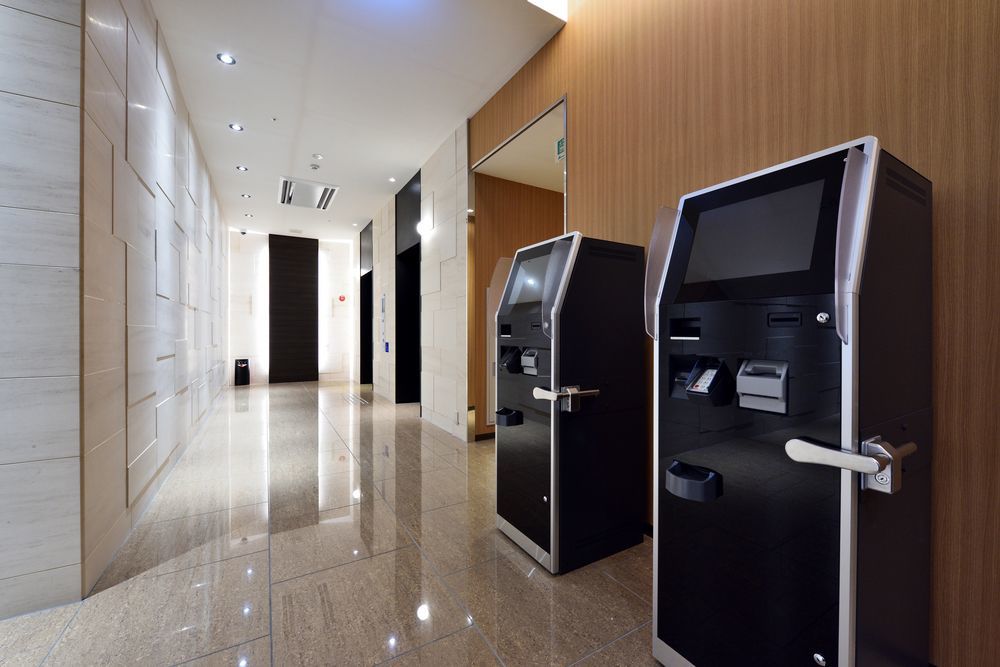 Welina Hotel Honmachi Osaka Buitenkant foto
